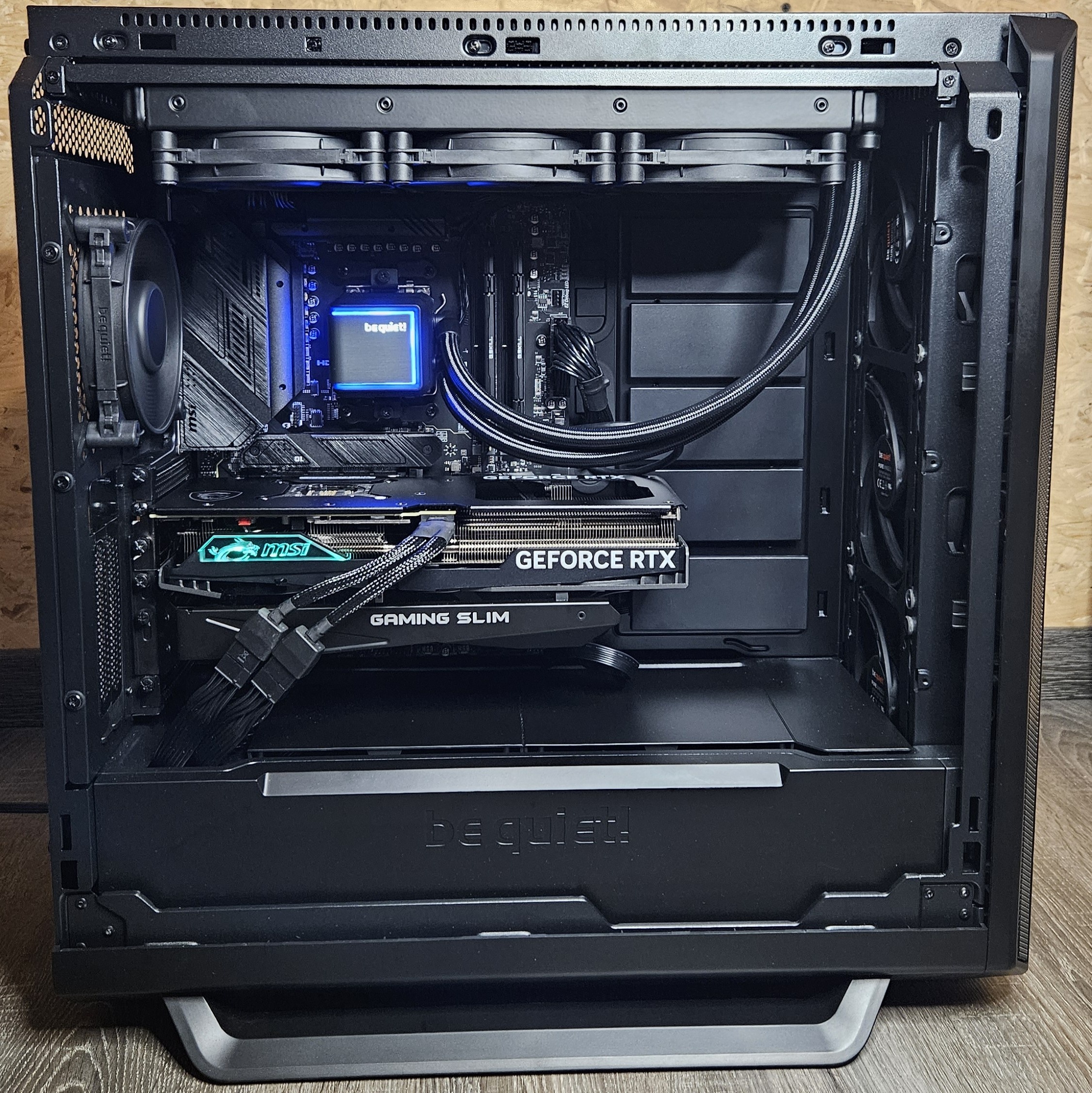 Vue intérieure du montage PC Mort Instant
