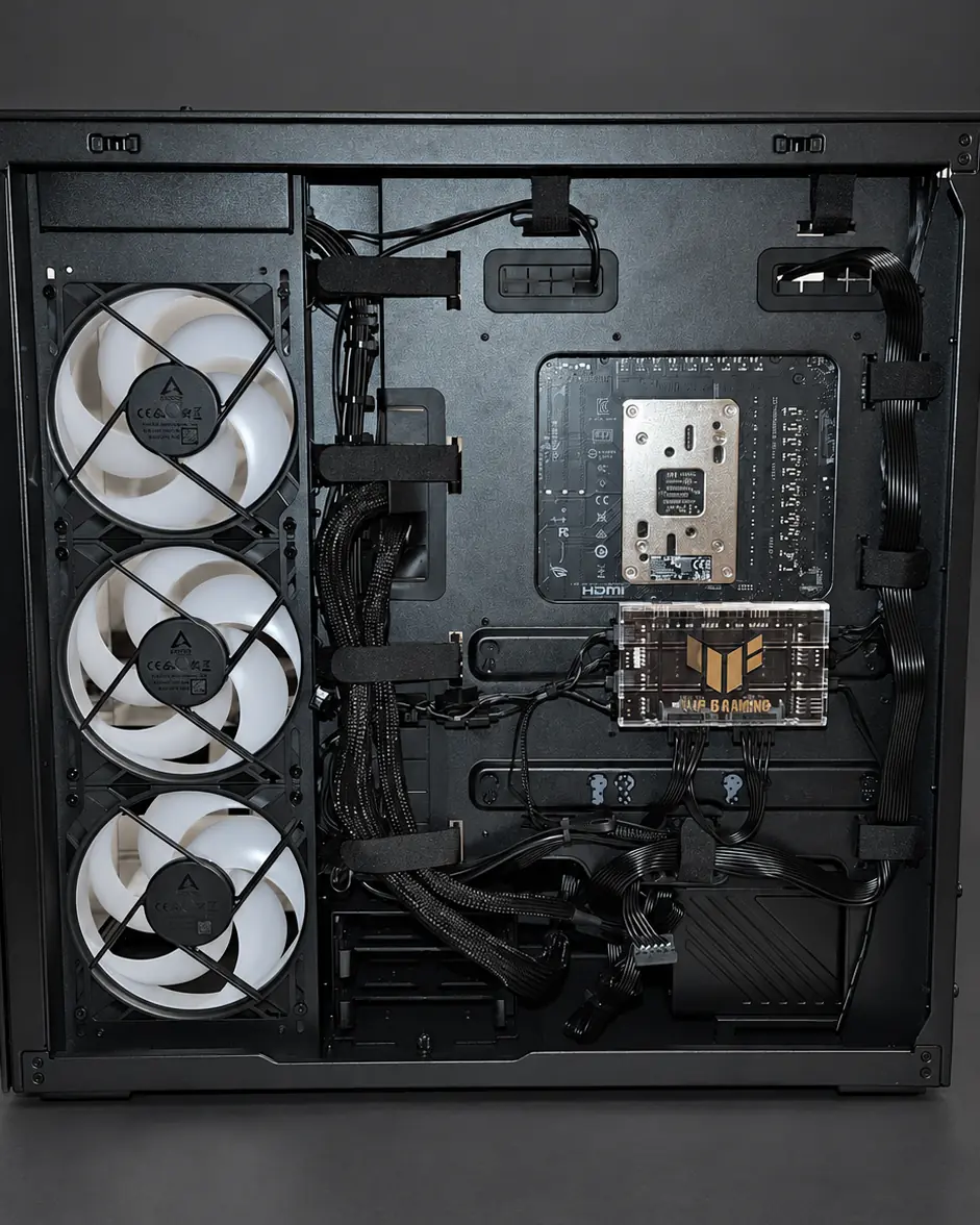 Câblage arrière du PC Aurora Spectrum en studio